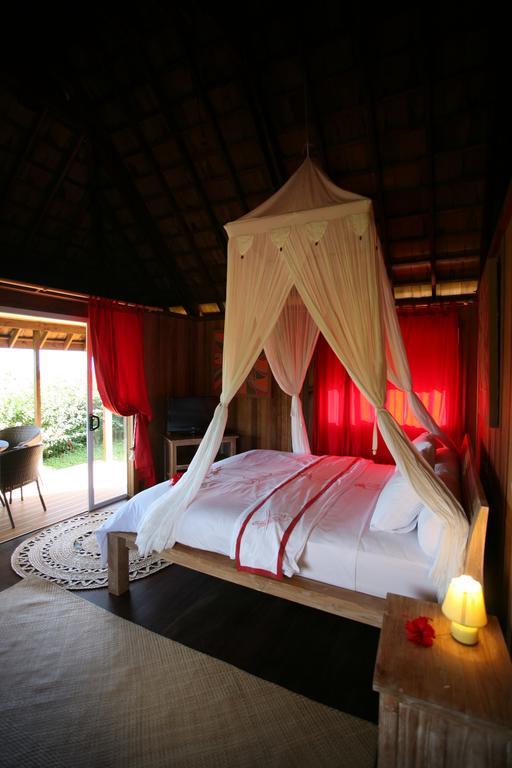 La Perruche Rouge Guest House Tamatoa Екстериор снимка
