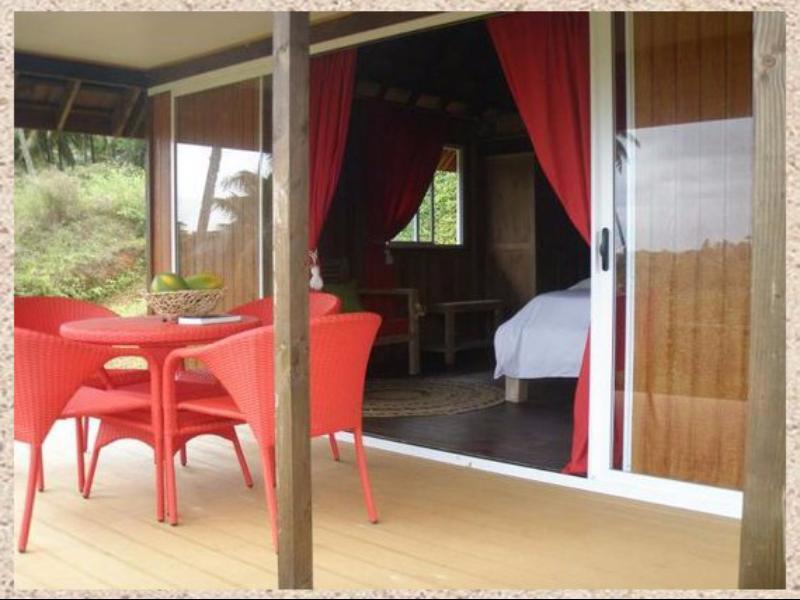La Perruche Rouge Guest House Tamatoa Екстериор снимка
